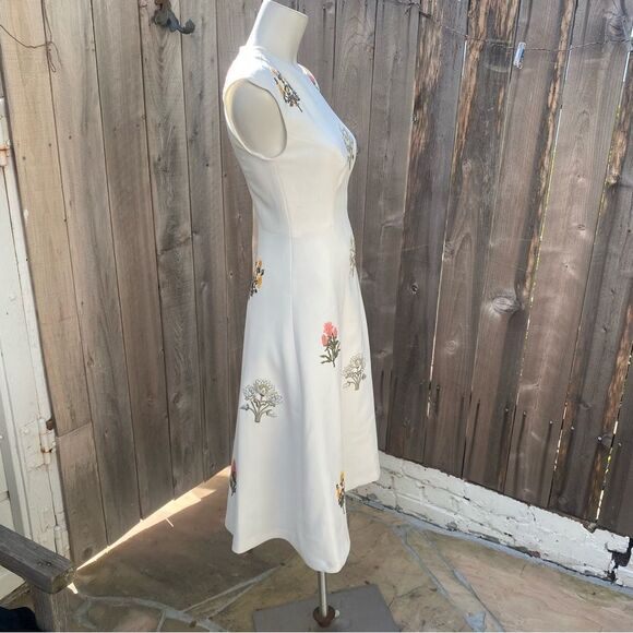 SACHIN & BABI AHLUWALIA Floral Embroidered White Dress size 2 - Picture 3 of 9